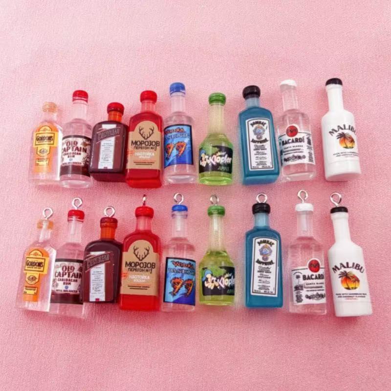 Resin - 11pcs Mini Simulation Resin 3D Pendant